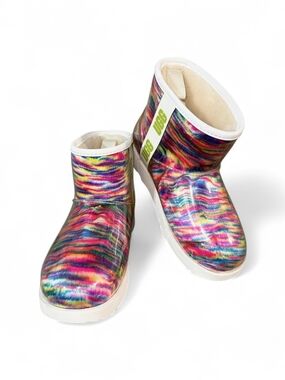 UGG Classic Clear Mini Pixelate Womens Ankle Boot NWOB